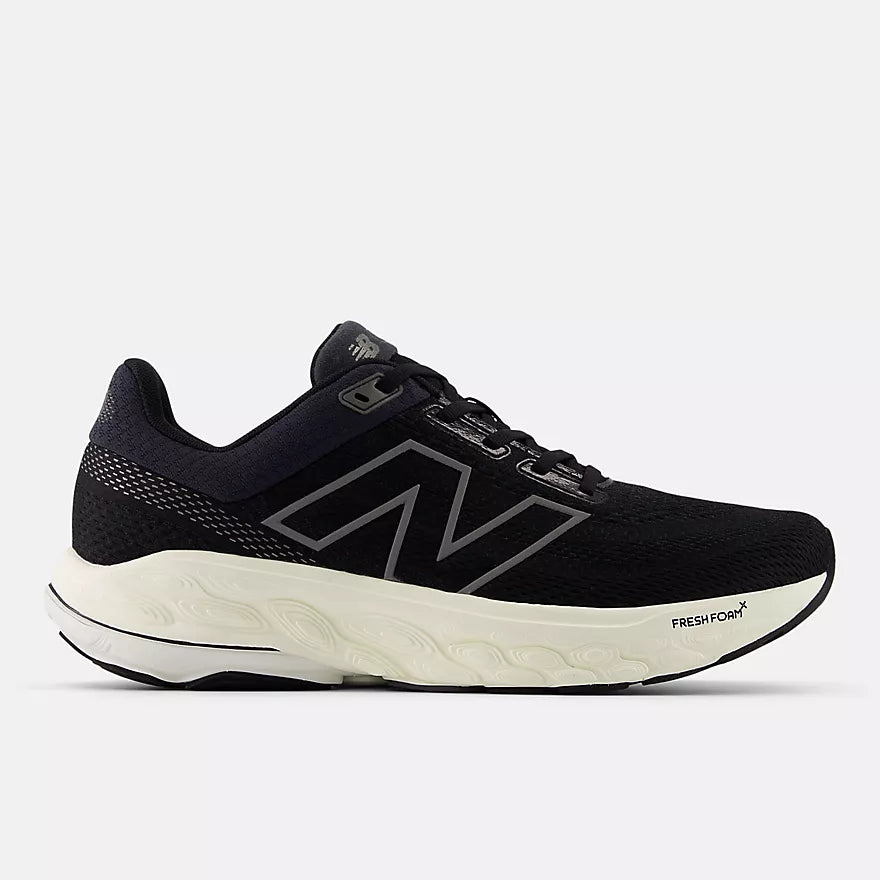 Men's New Balance 860v14- Black/ Black